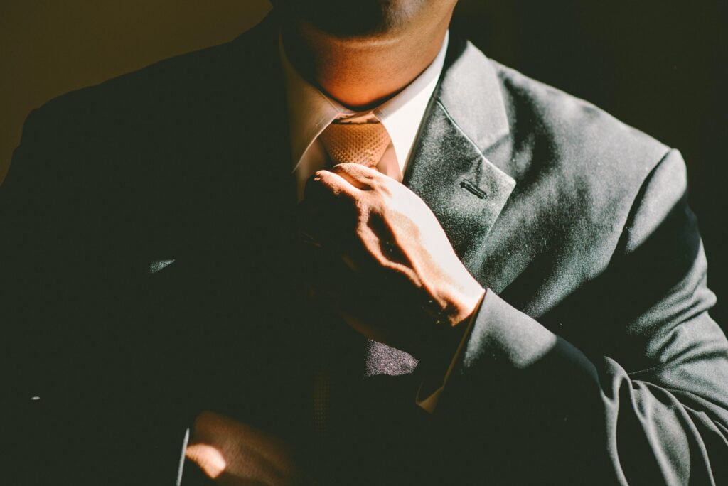 Describe a successful business person you know-IELTS cue card